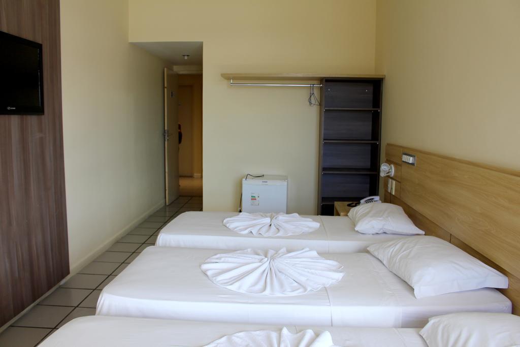 Mk Express Hotel 阿拉卡茹 外观 照片